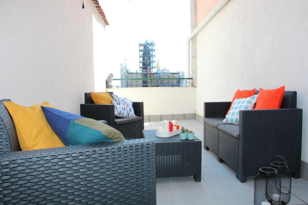 Апартаменты La Terrazza Sul Porto Неаполь Экстерьер фото